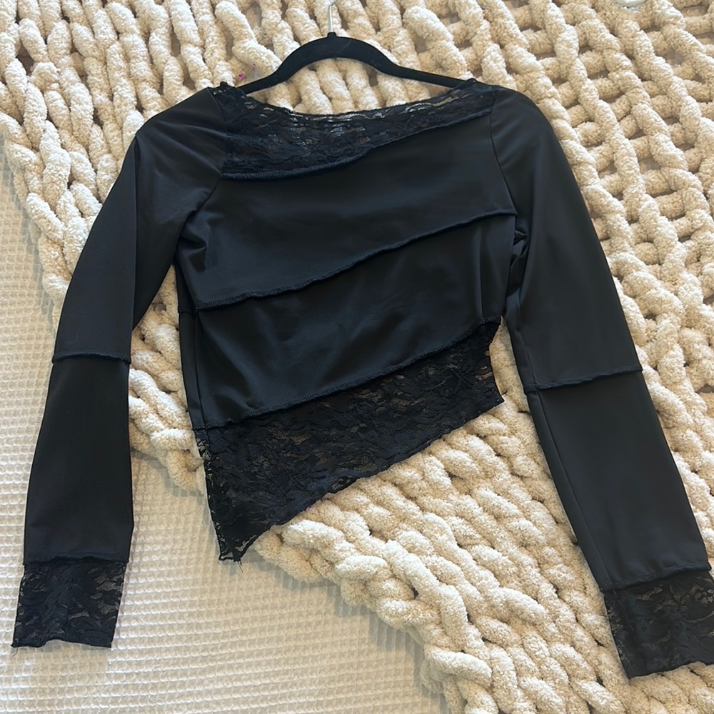 Elegant Black Lace Women's Top